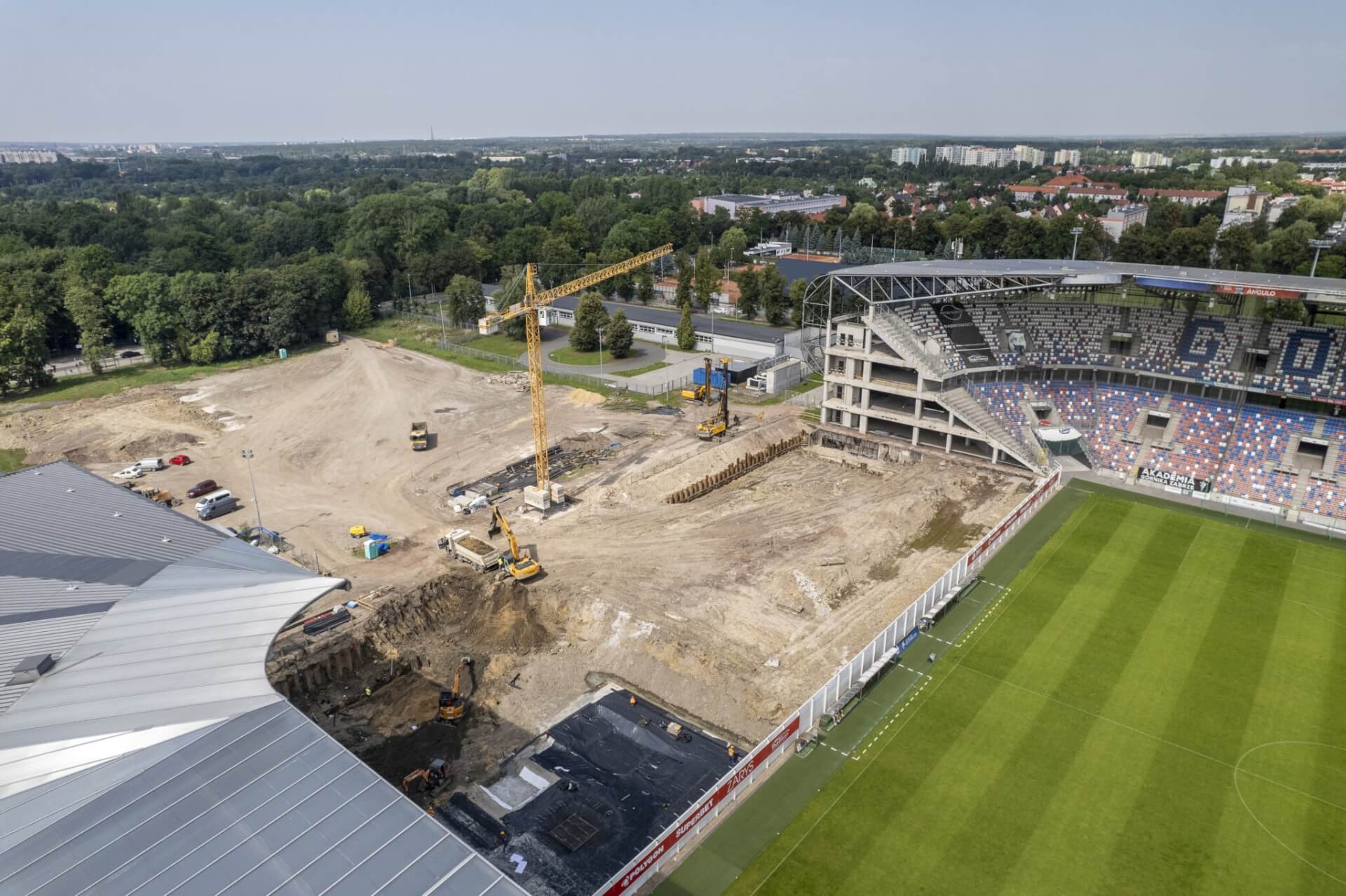 Budowa czwartej trybuny Areny Zabrze