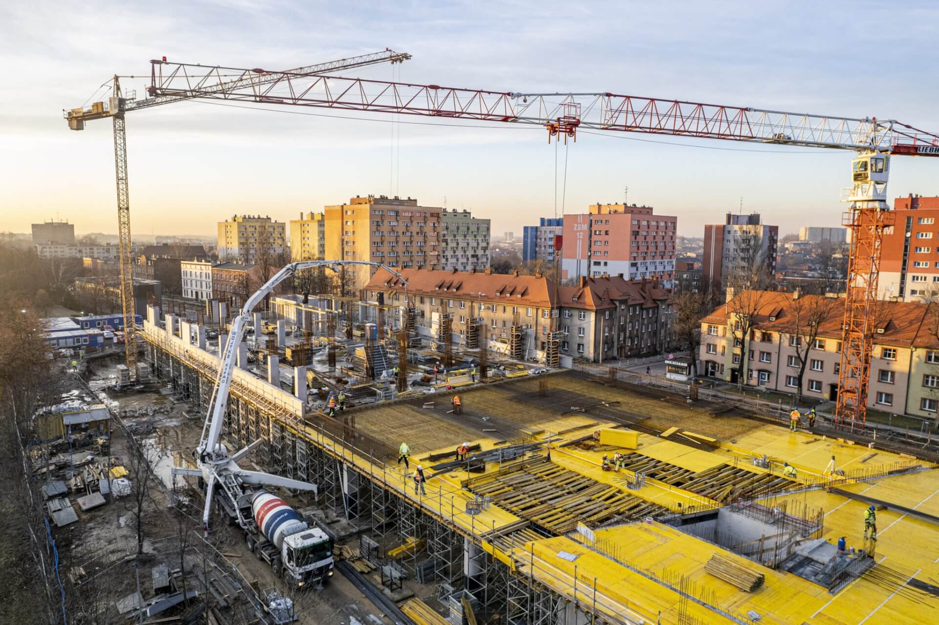 Budowa centrum przesiadkowego na Goethego