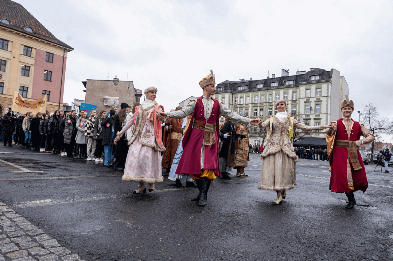 Maturalny polonez w Zabrzu