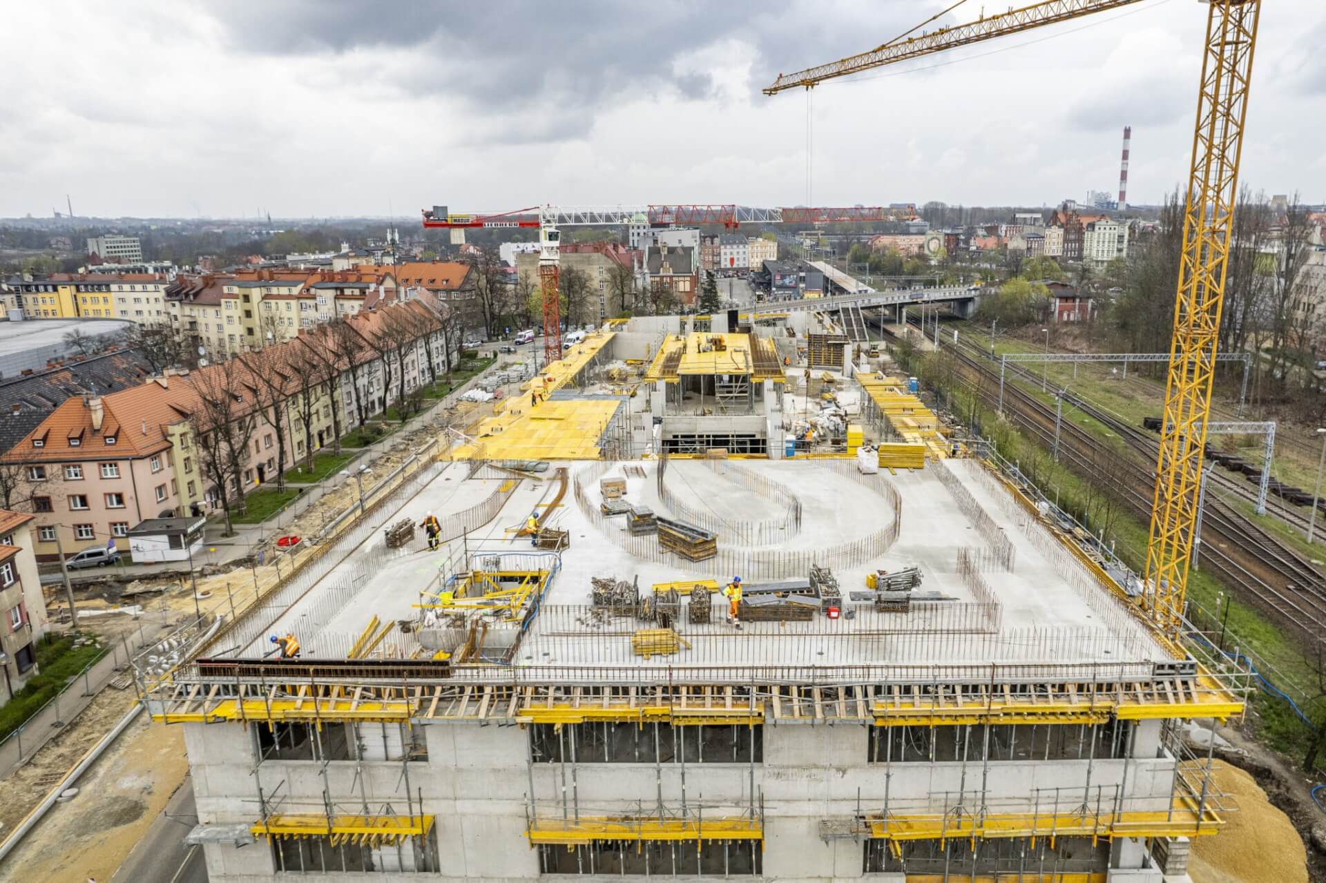 Trwa budowa centrum przesiadkowego w Zabrzu