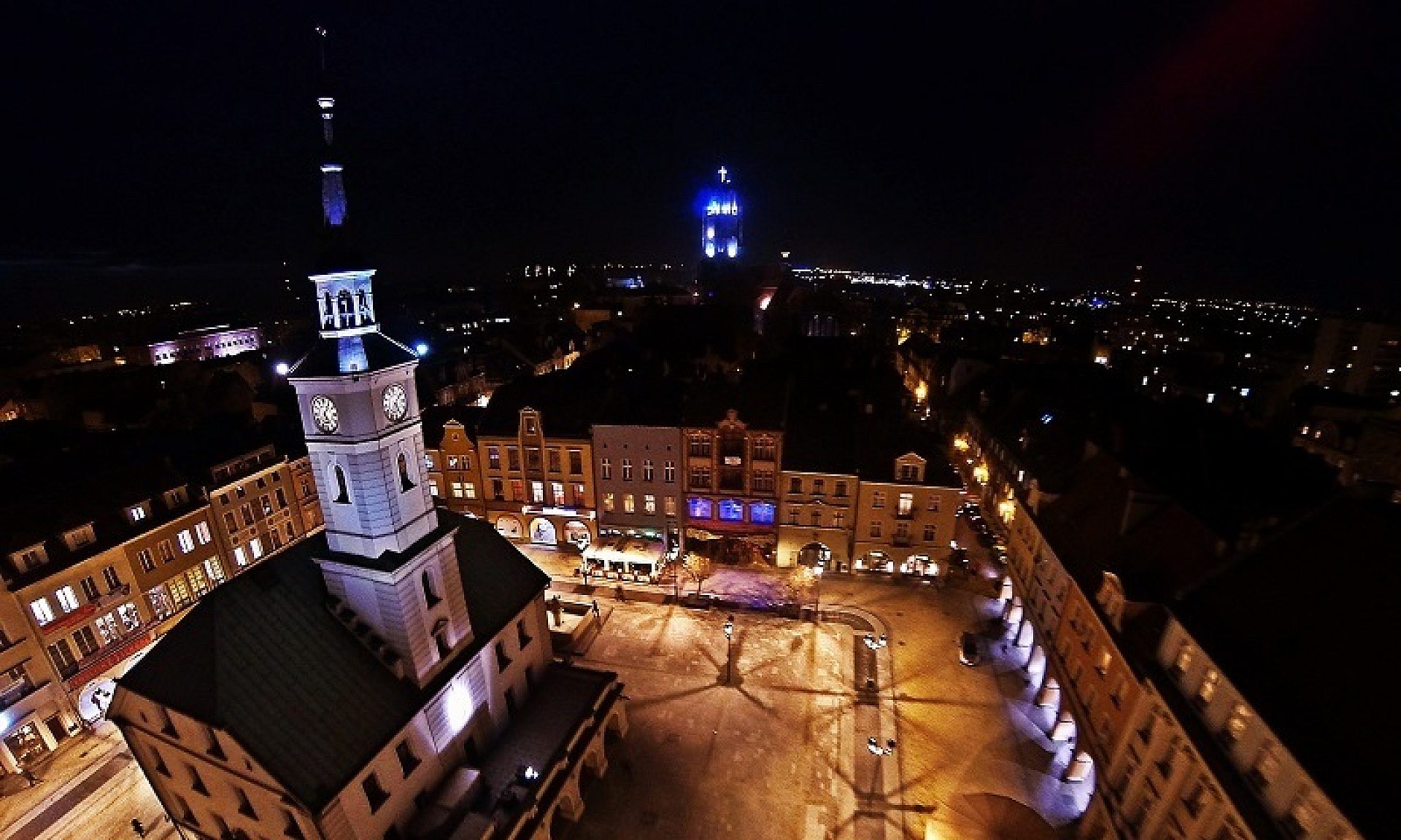 Ratusz noc Ratusz noc