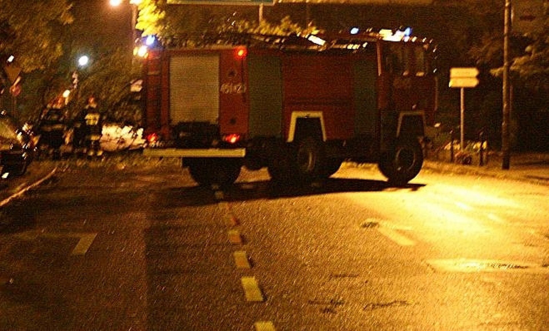 727bc3e4d608fe10fff973bb7a50b7fe 727bc3e4d608fe10fff973bb7a50b7fe