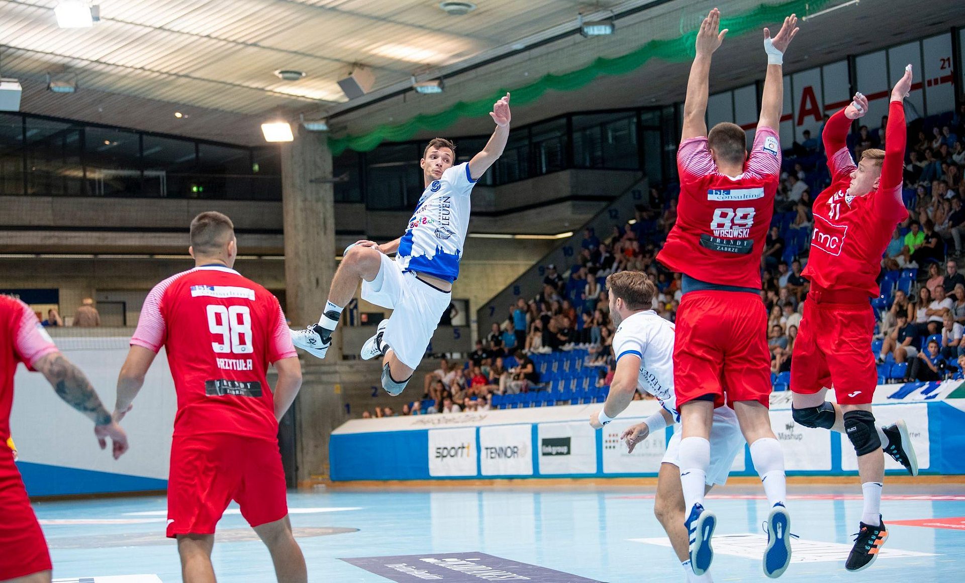 Amicitia zurych gornik zabrze Amicitia zurych gornik zabrze