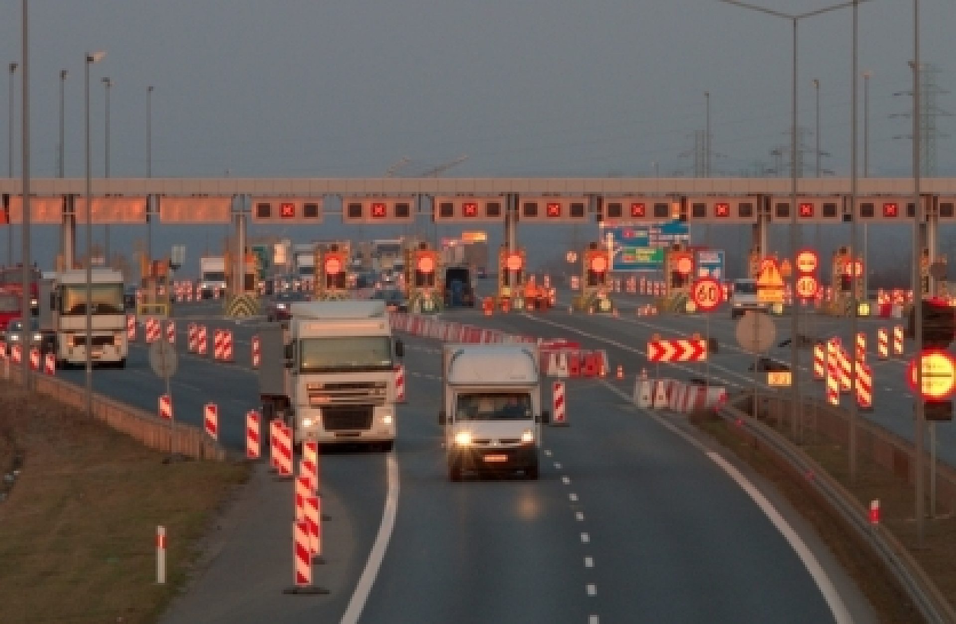 B605cad05d1e5dc007666005ee343da7 B605cad05d1e5dc007666005ee343da7