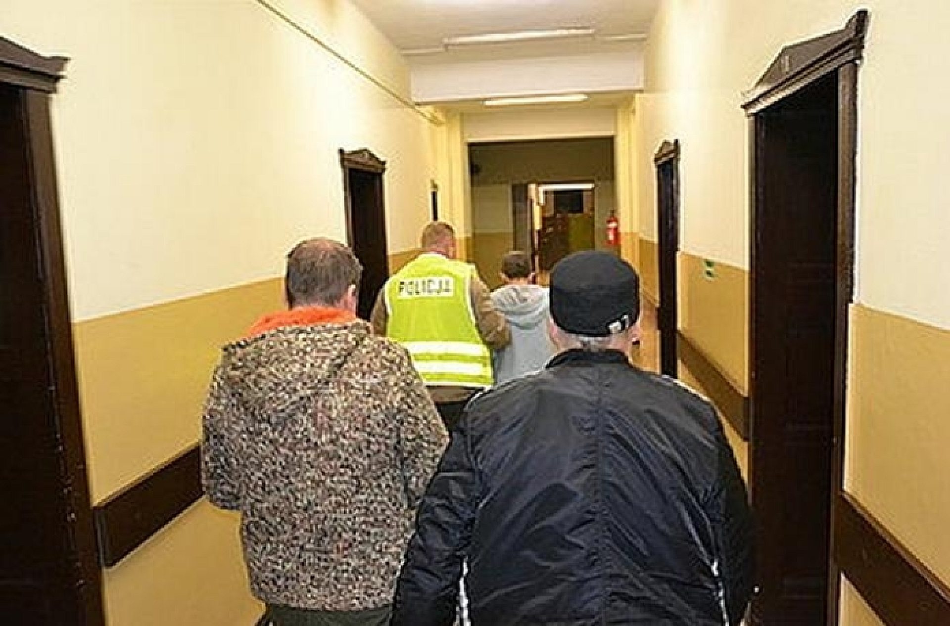 C2480c76b8a32192d19515b59d84b240 C2480c76b8a32192d19515b59d84b240