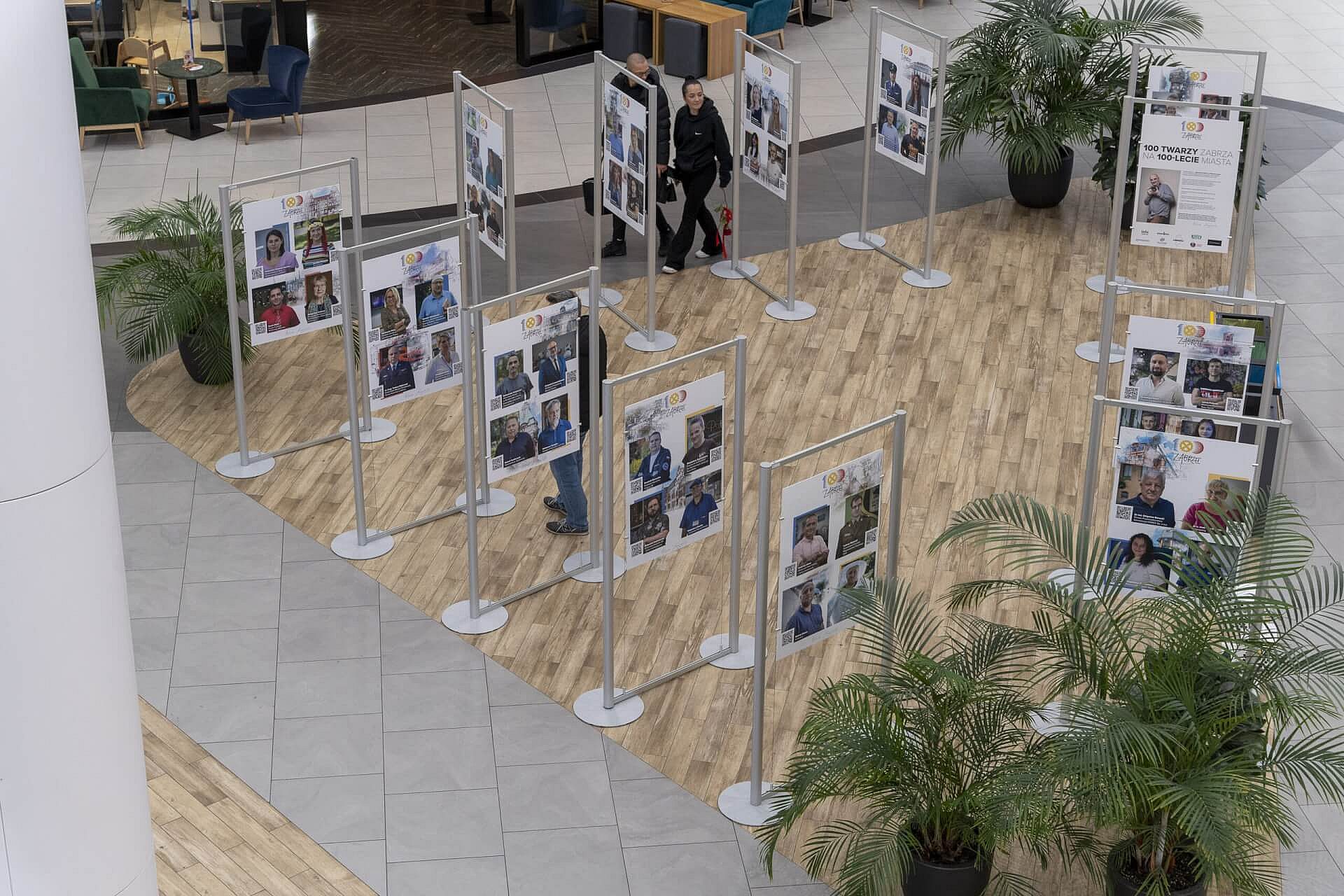 Wystawa 100 twarzy Zabrza na 100 lecie miasta Wystawa 100 twarzy Zabrza na 100 lecie miasta