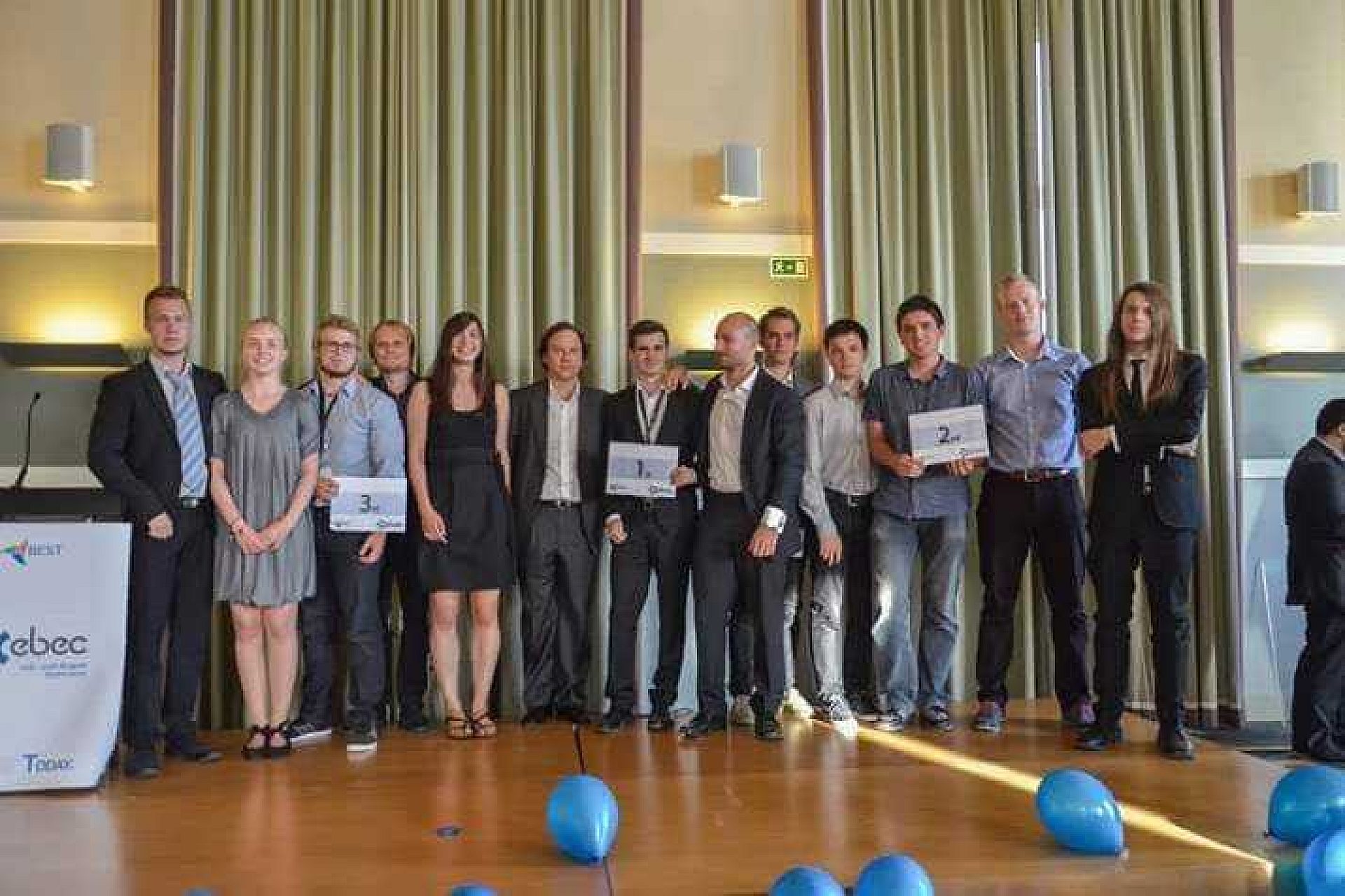 Studenci ebec Studenci ebec