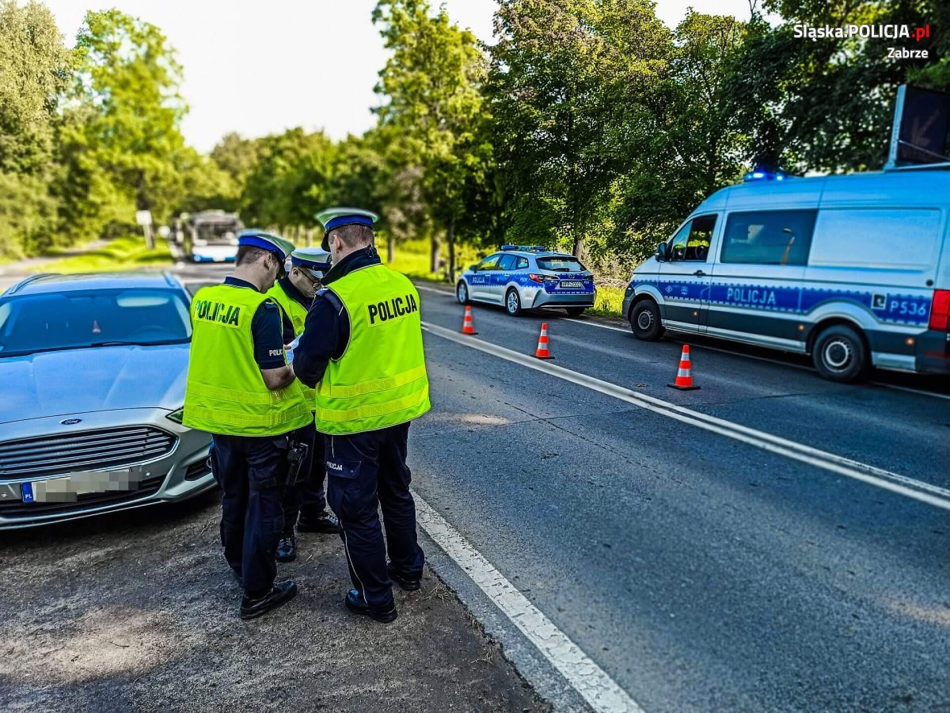 3 BA3 F98 D DE13 453 C AFB4 67 EA44 E6 B490 3 BA3 F98 D DE13 453 C AFB4 67 EA44 E6 B490