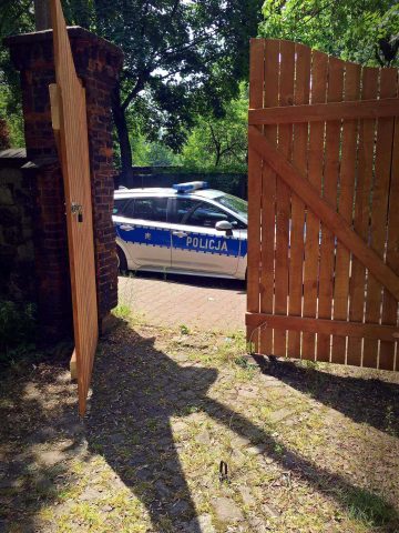 Cmentarz żydowski został zdewastowany Cmentarz żydowski został zdewastowany