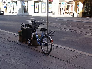 Piesi vs rowerzyści. "Ścieżki nie są do spacerów" 31fe0310ed4d0bed42f543c4122795e2