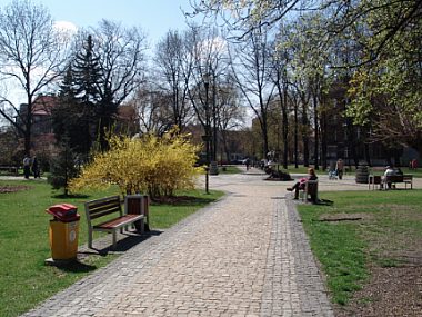 Majówka w mieście. Sprawdź ofertę Zrzut ekranu 2012 04 30 o 11 36 40