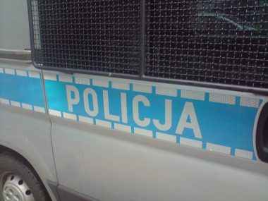 Niszczył i kradł. Wpadł przez zamiłowanie do perfum 61699bfcfcbad556d23f98ed09140a23
