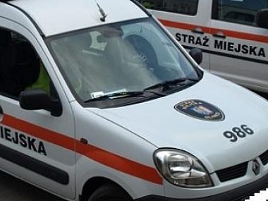 80-latek niepostrzeżenie opuścił mieszkanie. Prawie zamarzł 9cc52f27cc3cff4ab548289ef86768b1