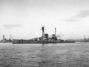 Hindenburg. Pancerny olbrzym i Zabrze SMS Hindenburg był jednym z najlepszych okrętów Kaiserliche Marine