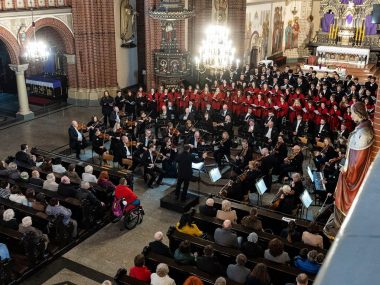 Koncert Pasyjny odbędzie się w zabrzańskim kościele pw. św. Anny Koncert Pasyjny odbędzie się w zabrzańskim kościele pw. św. Anny