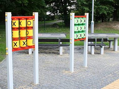Mieszkańcy Sikornika zyskali nową siłownię pod chmurką Siłownia Sikornik3