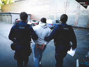 Zabrzańscy policjanci zatrzymali 17-letniego wrocławianina Zabrzańscy policjanci zatrzymali 17-letniego wrocławianina