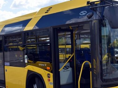 Autobus Autobus