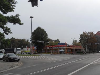 Uwaga! Ruch wahadłowy na Dworcowej-Wyszyńskiego D389df2a83b8f09368080d14775ffda8