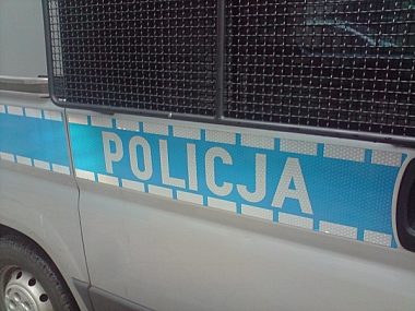 Bił i kopał psa. Grożą mu 2 lata więzienia D56e0f0e5b1f2c75b0798bb2b0a4e90d