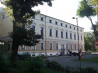 W Starostwie Powiatowym wzrosną wynagrodzenia Fc5d9d8578a06f6d4c69c78df34d3f3a