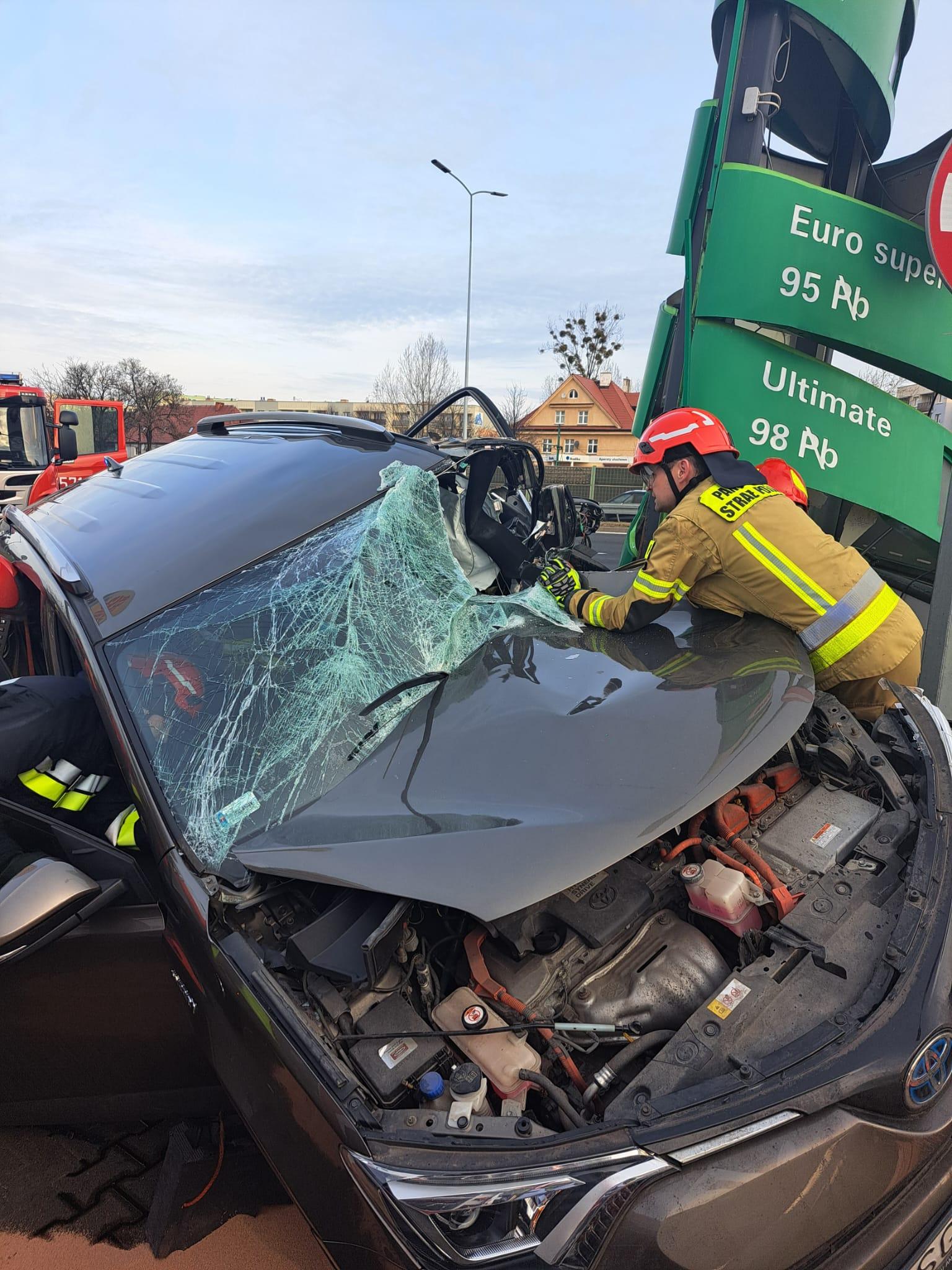 Wypadek pijany stacja bp ruda slaska 1