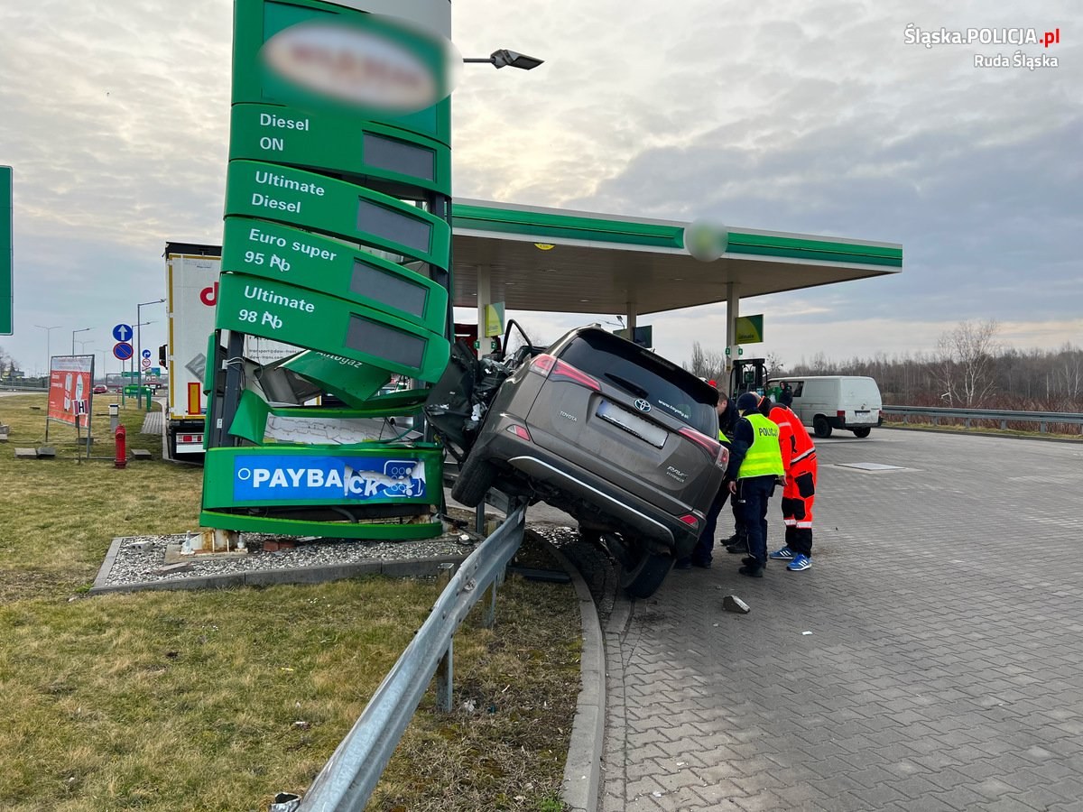 Wypadek pijany stacja bp ruda slaska 6