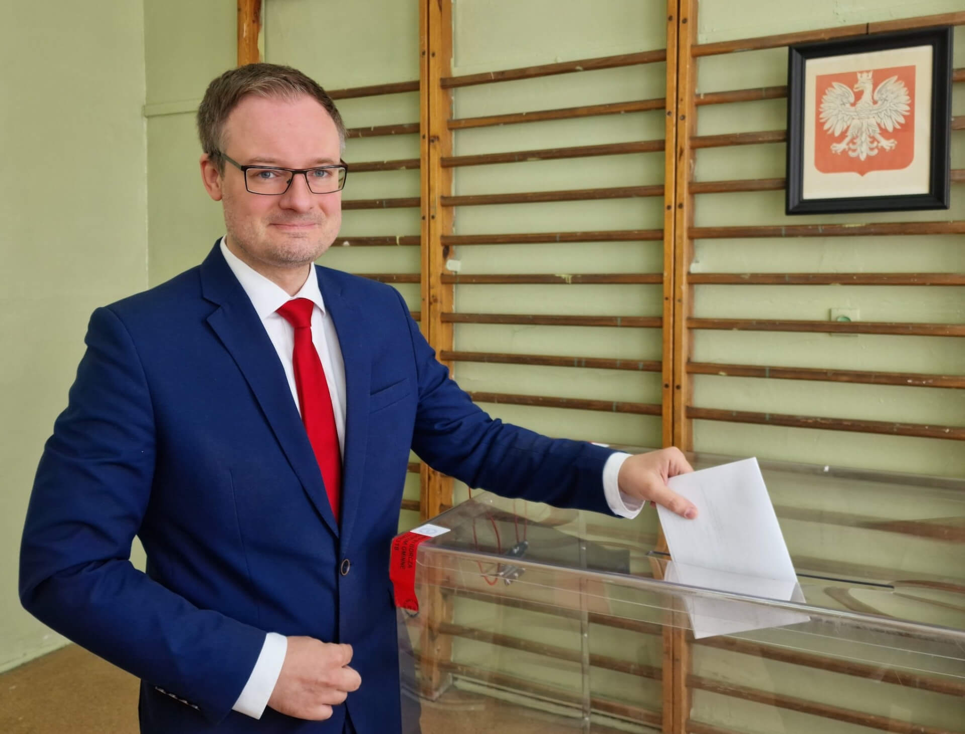 Kamil Zbikowski Zdjecie z 11 maja 2025 podczas glosowania w referendum w Zabrzu