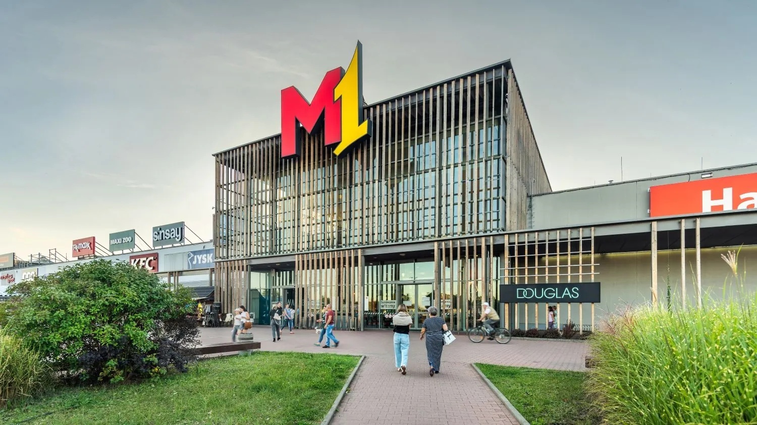 Zabrze. Centrum handlowe »M1«.